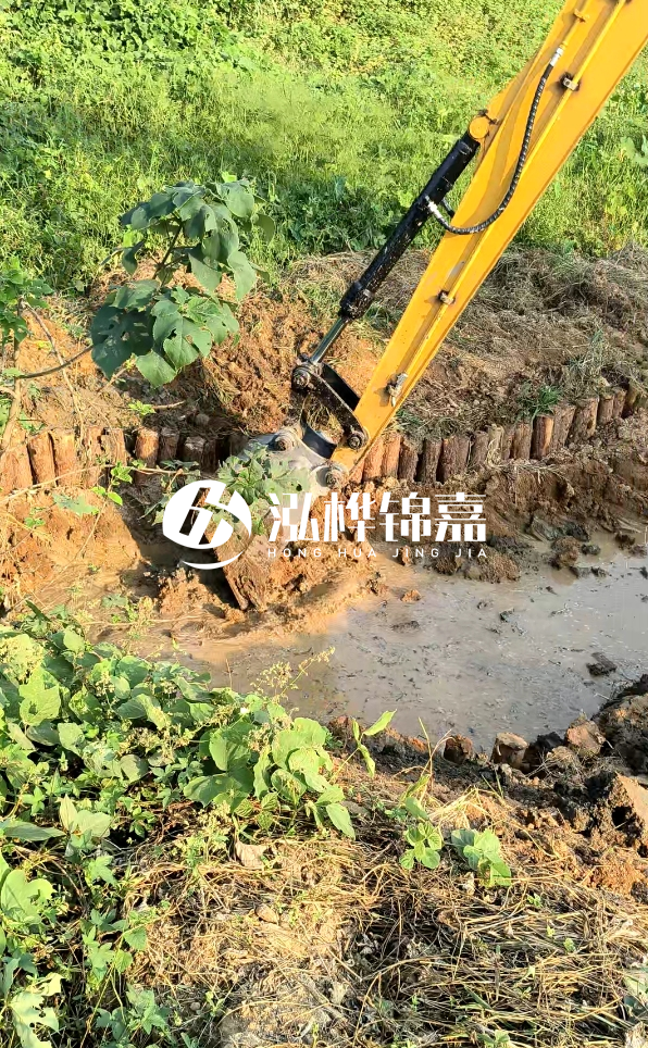 德州河道清淤專業(yè)施工-打完松木樁后為何需要立即清理淤泥？